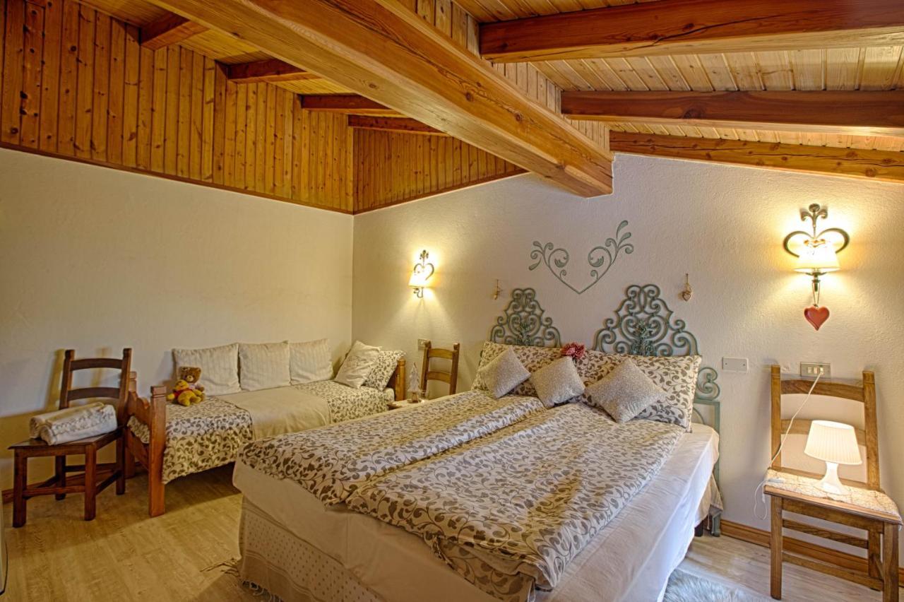 Le Coeur Du Pont Hotel Donnaz Kültér fotó